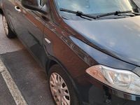 Usata Lancia Ypsilon 95 CV (69 kW) 2015 Nero Utilitaria