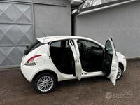 Usata Lancia Ypsilon 2015 Bianco Utilitaria
