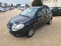 Usado Lancia Ypsilon 69 HP (50 kW) 2008 Preto Citadino