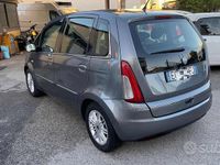 Usata Lancia Musa 77 CV (56 kW) 2010 Grigio Monovolume