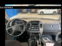 Usata Mitsubishi Pajero 160 CV (117 kW) 2005 Verde SUV