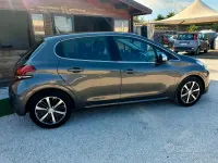 Usata Peugeot 208 Allure 82 CV (60 kW) 2018 Grigio Utilitaria