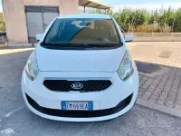 Usata Kia Venga 90 CV (66 kW) 2012 Bianco Utilitaria
