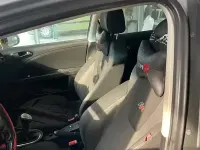 Usata Seat Leon FR 170 CV (125 kW) 2006 Grigio Utilitaria