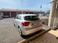 Usata Mercedes 180 109 CV (80 kW) 2017 Grigio Berlina
