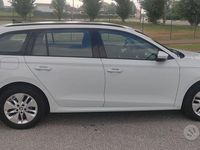 Usata Skoda Octavia 150 CV (110 kW) 2022 Bianco Station wagon