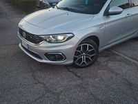 Usata Fiat Tipo 120 CV (88 kW) 2018 Grigio Station wagon