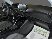 Usata Peugeot 208 Allure 101 CV (74 kW) 2025 Grigio Utilitaria