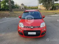 Usata Fiat Panda Lounge 69 CV (50 kW) 2017 Rosso Utilitaria