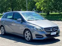 Usata Mercedes B180 Premium 109 CV (80 kW) 2017 Grigio Utilitaria