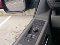 Usata VW Caravelle 150 CV (110 kW) 2021 Nero Monovolume