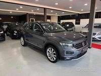 Usata VW T-Roc Advance 150 CV (110 kW) 2019 Grigio SUV