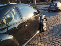 Usata VW New Beetle 116 CV (85 kW) 1998 Nero Utilitaria