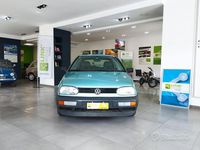 Usado VW Golf III 90 CV (66 kW) 1992 Verde Utilitario