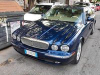 Usata Jaguar XJ 2003 Blu Berlina