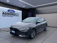 Usata Ford Focus ST-Line 125 CV (91 kW) 2022 Magnetic grey (metallizzato) Berlina