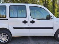 Usata Fiat Doblò 75 CV (55 kW) 2009 Bianco Monovolume