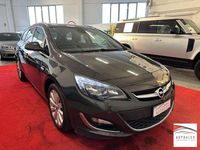 Usata Opel Astra Cosmo 140 CV (102 kW) 2015 Grigio chiaro Station wagon