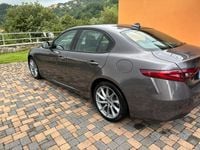 Usata Alfa Romeo Giulia 160 CV (117 kW) 2019 Grigio Berlina