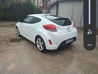 Usata Hyundai Veloster 140 CV (102 kW) 2012 Bianco Utilitaria