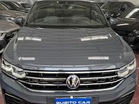 Usata VW Tiguan R-line 200 CV (147 kW) 2022 Grigio SUV
