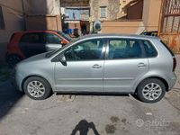 Usata VW Polo 75 CV (55 kW) 2005 Grigio Utilitaria
