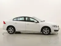 Usata Volvo S60 Kinetic 190 CV (139 kW) 2018 Bianco Berlina