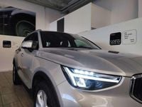 Usata Volvo XC40 Core 129 CV (94 kW) 2022 Argento SUV