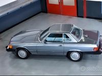 Usata Mercedes 560 1987 Grigio Cabrio