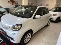 Usata Smart ForFour Passion 61 CV (44 kW) 2015 Bianco Utilitaria