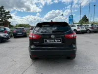 Usata Nissan Qashqai Acenta 110 CV (80 kW) 2016 Nero SUV