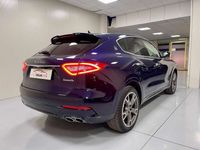Usata Maserati Levante 250 CV (183 kW) 2018 Blu/azzurro SUV