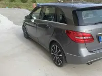Usata Mercedes B200 Executive 136 CV (100 kW) 2012 Utilitaria
