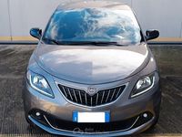 Usata Lancia Ypsilon 69 CV (50 kW) 2023 Gray Utilitaria