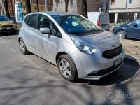 Usata Kia Venga Active 90 CV (66 kW) 2015 Grigio Utilitaria