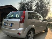 Usata Ford Fiesta 2007 Grigio Utilitaria