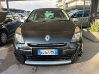 Usata Renault Clio II Dynamique 72 CV (52 kW) 2010 Nero Berlina