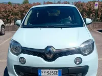Usata Renault Twingo SE 69 CV (50 kW) 2018 Bluazzurro Utilitaria