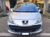 Usata Peugeot 207 109 CV (80 kW) 2007 Argento Berlina
