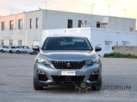 Usata Peugeot 3008 Business-Line 120 CV (88 kW) 2017 Grigio SUV