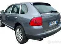 Usata Porsche Cayenne 250 CV (183 kW) 2004 Grigio SUV