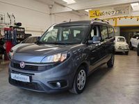 Usata Fiat Doblò Lounge 120 CV (88 kW) 2018 Grigio Monovolume