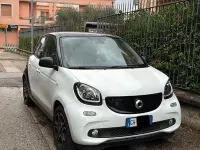 Usata Smart ForFour Electric Drive 41 kW (56 CV) 2018 Bianco Utilitaria