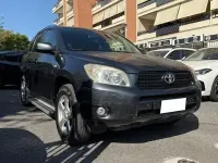 Usata Toyota RAV4 Sol 136 CV (100 kW) 2008 Argento metallizzato SUV