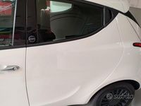 Usata Lancia Ypsilon 69 CV (50 kW) 2021 Bianco Utilitaria