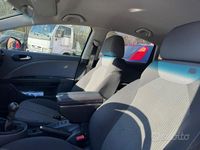 Usata Seat Leon Style 102 CV (75 kW) 2010 Nero Utilitaria