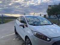Usata Ford Fiesta 2011 Bianco Utilitaria