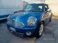 Usata Mini Cooper Chili 108 CV (79 kW) 2009 Blu Utilitaria