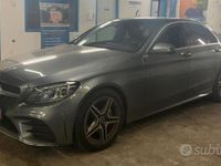 Usata Mercedes C200 AMG line 160 CV (117 kW) 2021 Grigio Berlina