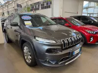 Usado Jeep Cherokee Limited 140 CV (102 kW) 2017 Gris SUV